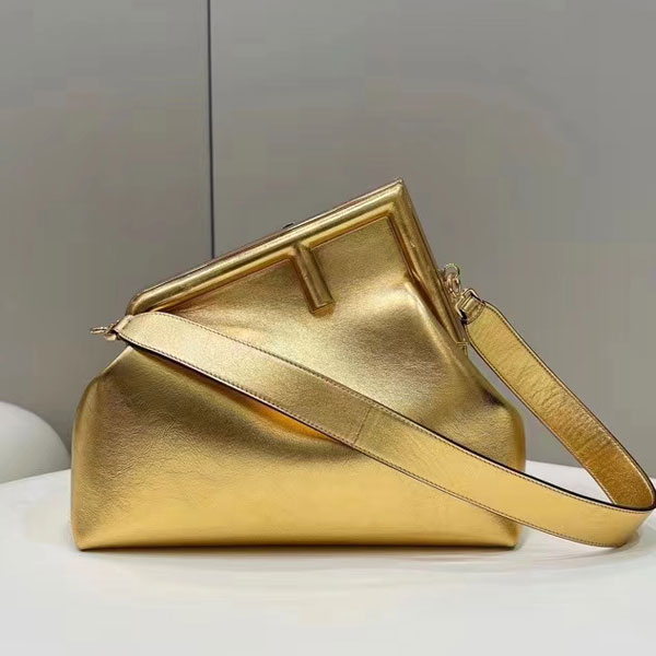 2022 Fendi First Medium