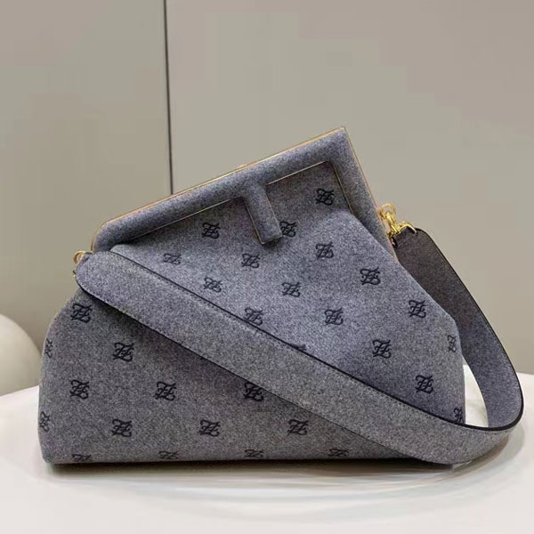 2022 Fendi First Medium