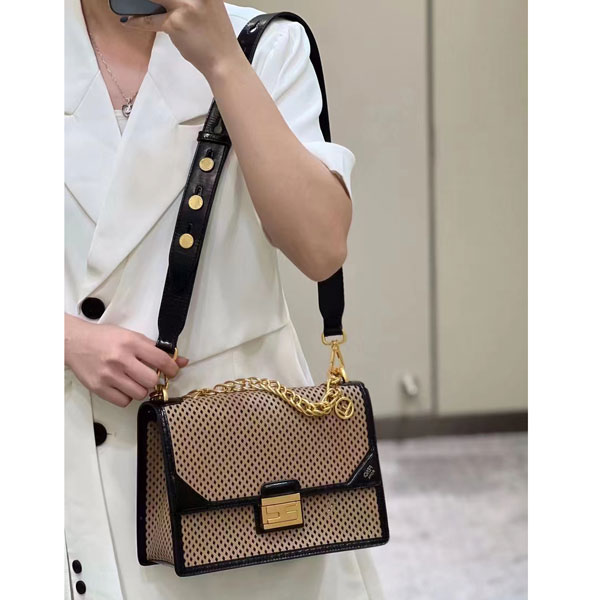 2022 Fendi KAN U