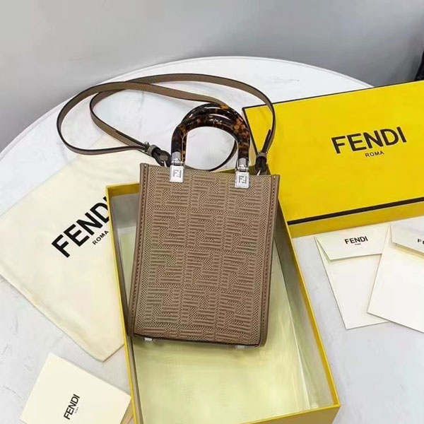 2022 Fendi Mini Sunshine Shopper