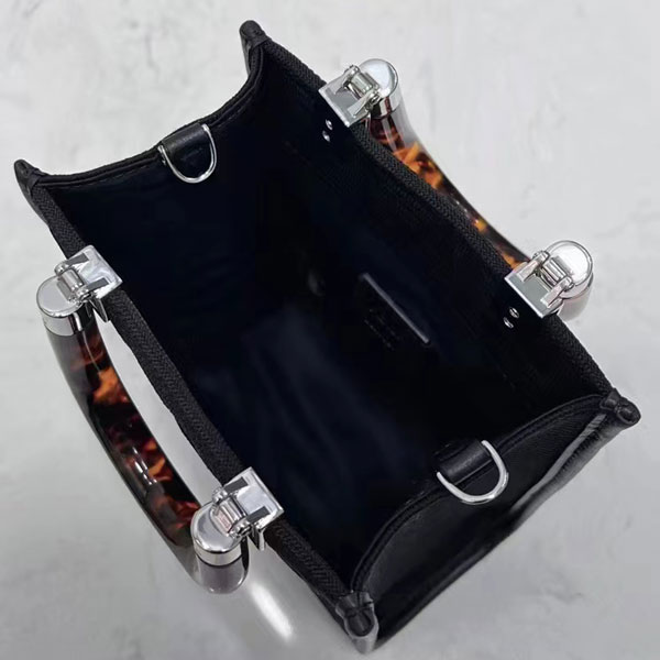 2022 Fendi Mini Sunshine Shopper