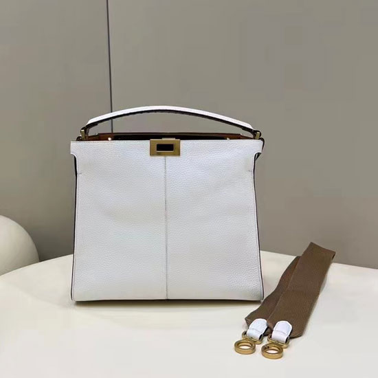 2022 Fendi Peekaboo