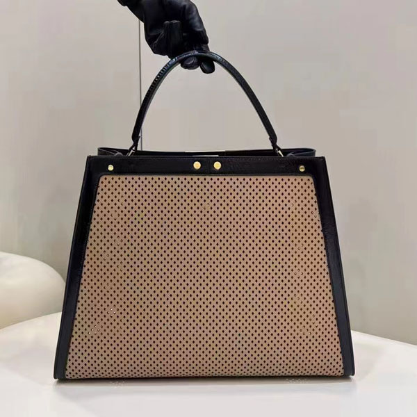 2022 Fendi Peekaboo