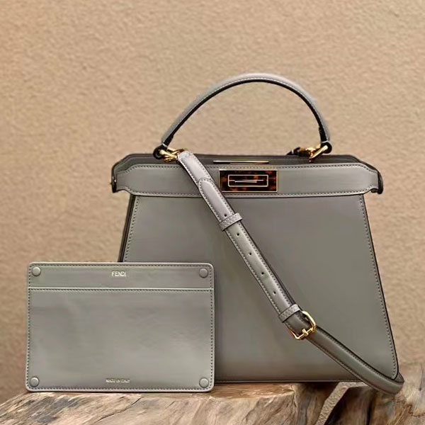 2022 Fendi Peekaboo ISeeU Medium