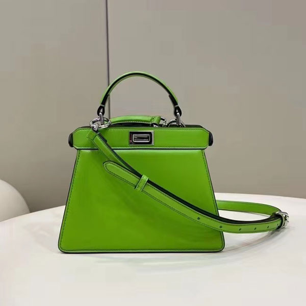 2022 Fendi Peekaboo ISeeU Petite