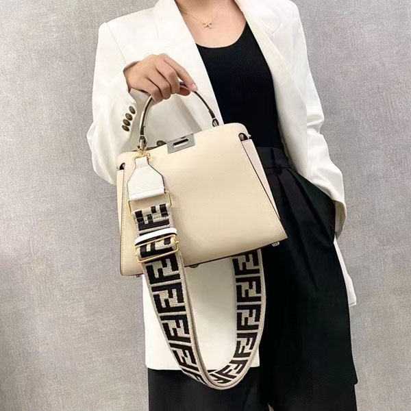 2022 Fendi Peekaboo ISeeU Small