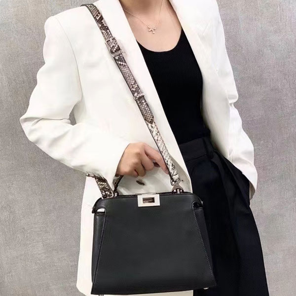 2022 Fendi Peekaboo ISeeU Small