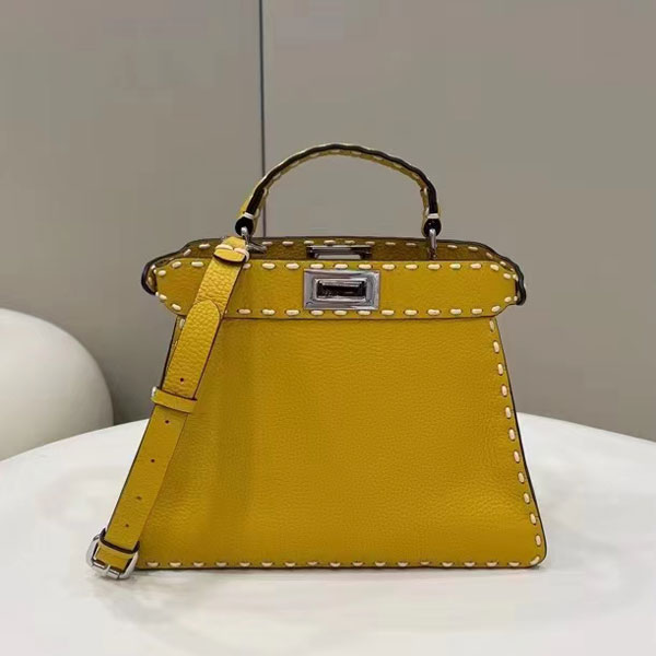 2022 Fendi Peekaboo Iseeu Small