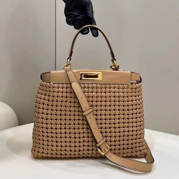 2022 Fendi Peekaboo Medium