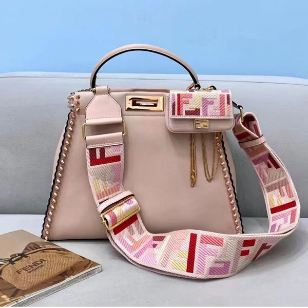 2022 Fendi Peekaboo bag