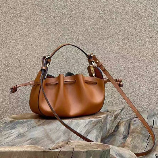 2022 Fendi Pomodorino
