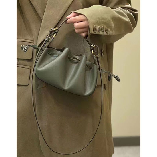 2022 Fendi Pomodorino