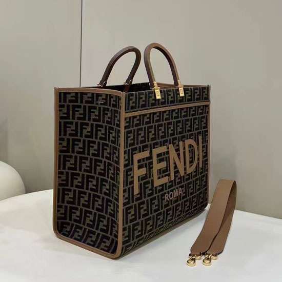 2022 Fendi Sunshine Large