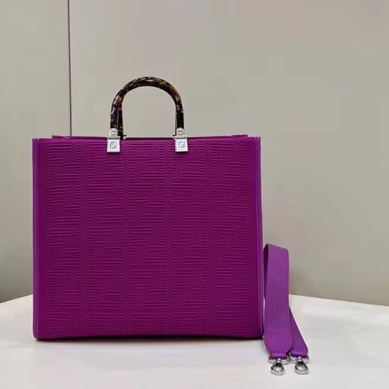 2022 Fendi Sunshine Medium