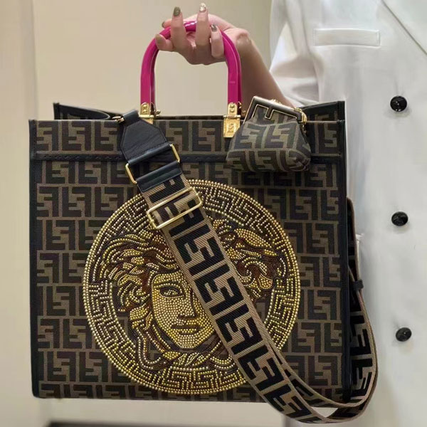 2022 Fendi Sunshine Medium