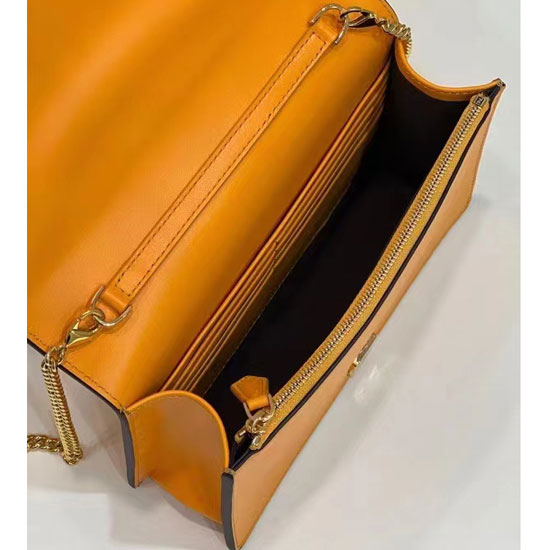 2022 Fendi Wallet On Chain
