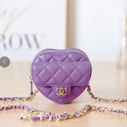 2022 chanel Heart Zipped Arm Coin Purse