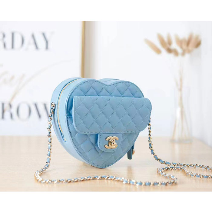 2022 chanel Heart bag