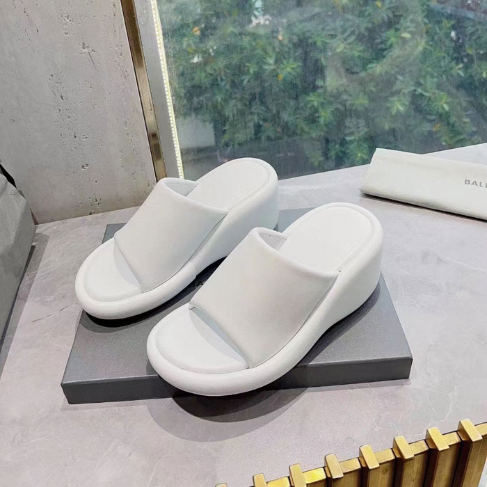 2023 Balenciaga women shoes