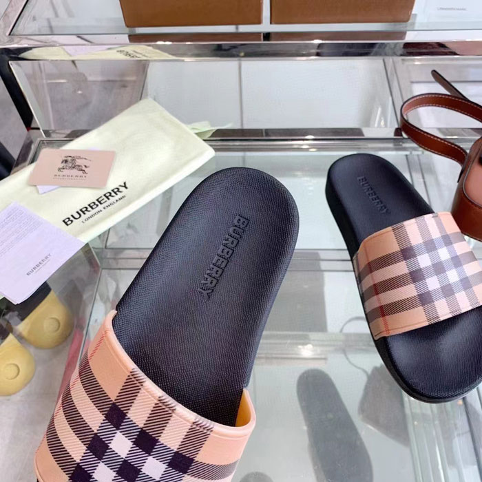 2023 Burberry women shoes