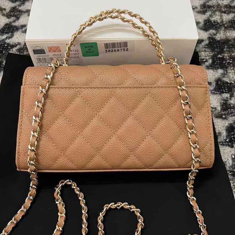 2023 Chanel CLUTCH WITH CHAIN