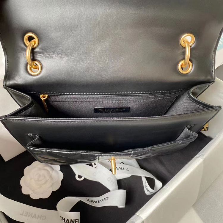 2023 Chanel MESSENGER BAG