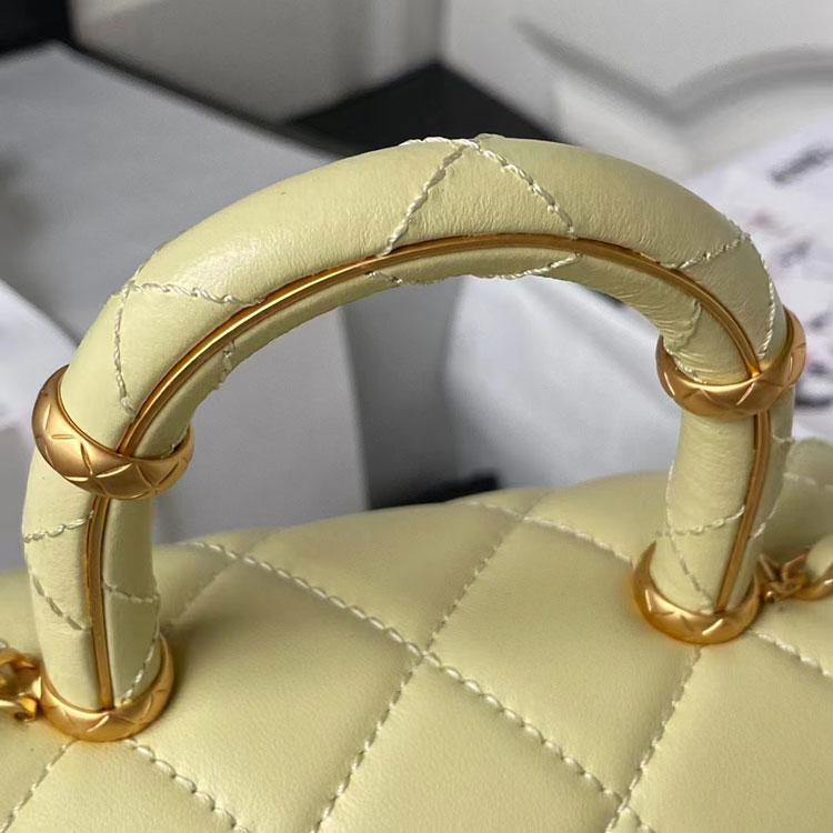 2023 Chanel MINI FLAP BAG WITH TOP HANDLE