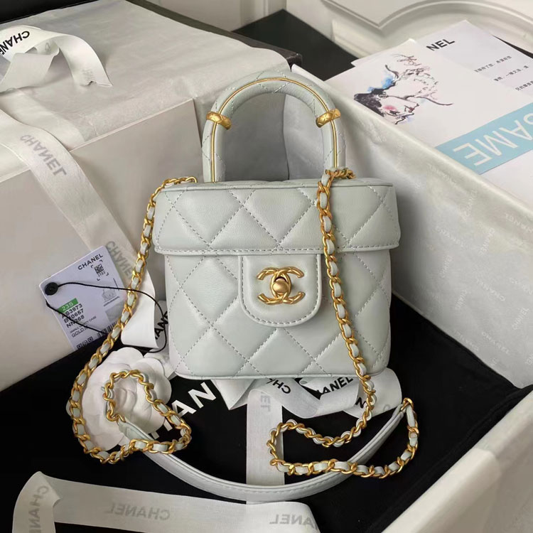 2023 Chanel Small Vanity Case