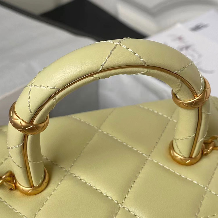 2023 Chanel Small Vanity Case