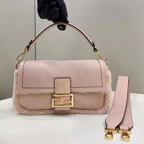 2023 Fendi Baguette
