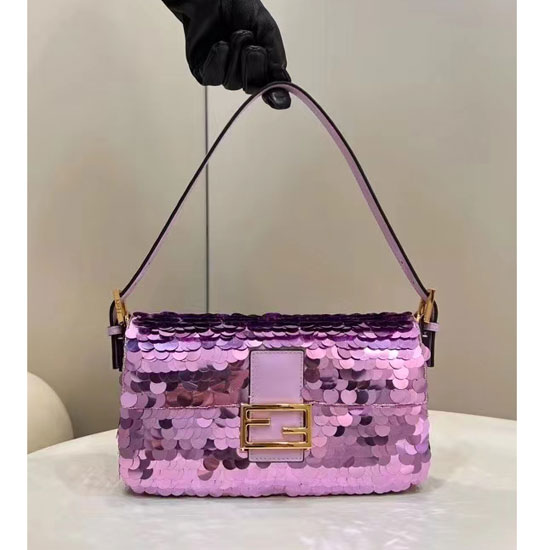 2023 Fendi Baguette