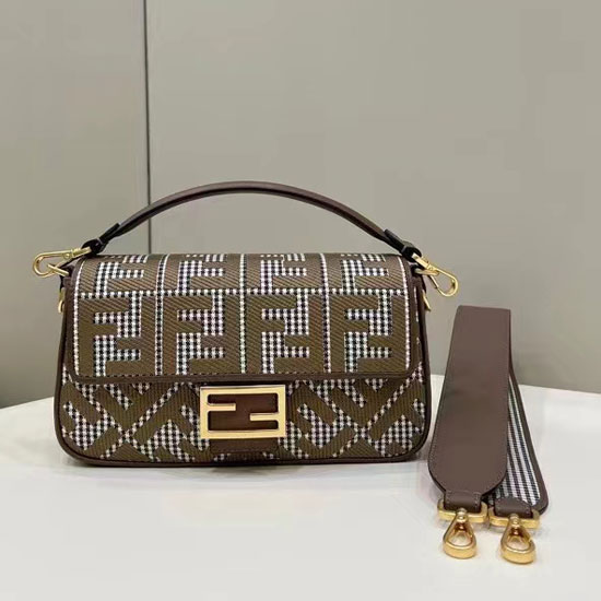 2023 Fendi Baguette