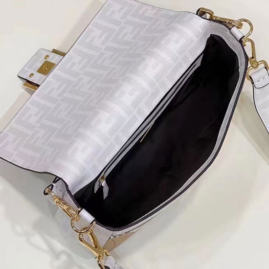 2023 Fendi Baguette