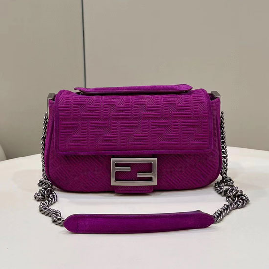 2023 Fendi Baguette Chain Midi