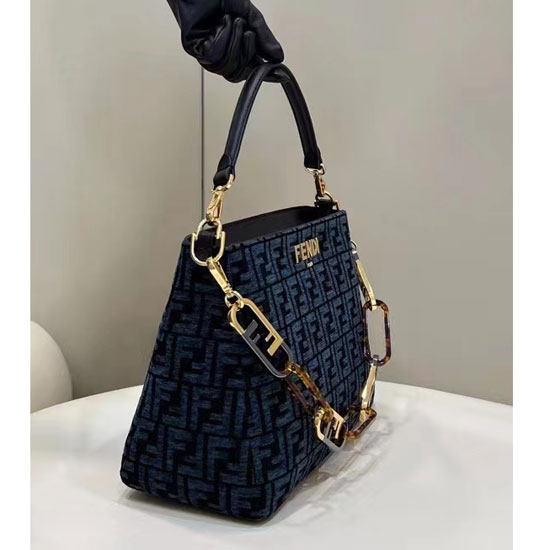 2023 Fendi O Lock Zipper