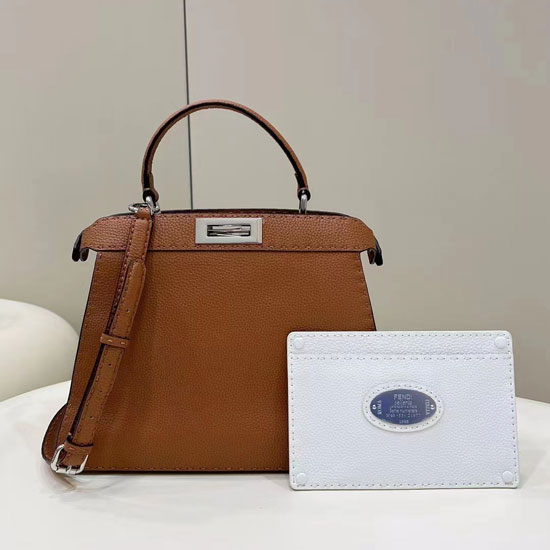 2023 Fendi Peekaboo ISeeU Medium