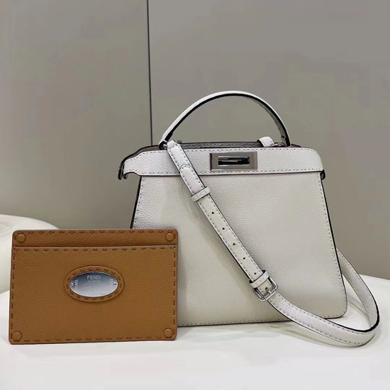 2023 Fendi Peekaboo ISeeU Medium