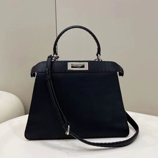 2023 Fendi Peekaboo ISeeU Medium