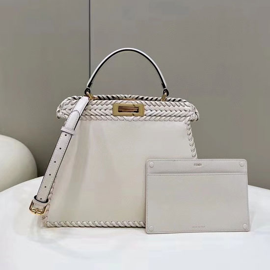 2023 Fendi Peekaboo ISeeU Medium
