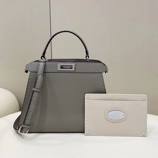 2023 Fendi Peekaboo ISeeU Medium