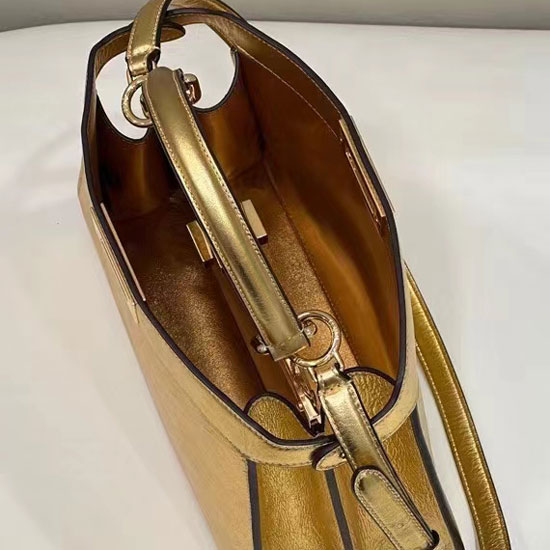 2023 Fendi Peekaboo ISeeU Medium