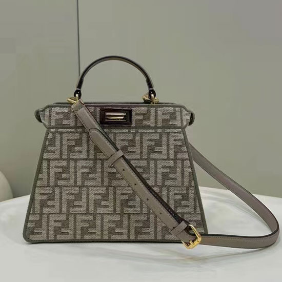 2023 Fendi Peekaboo Iseeu Small