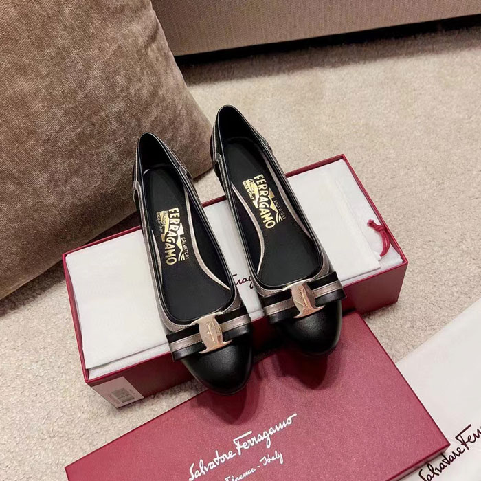 2023 Ferragamo women shoes