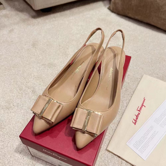 2023 Ferragamo women shoes
