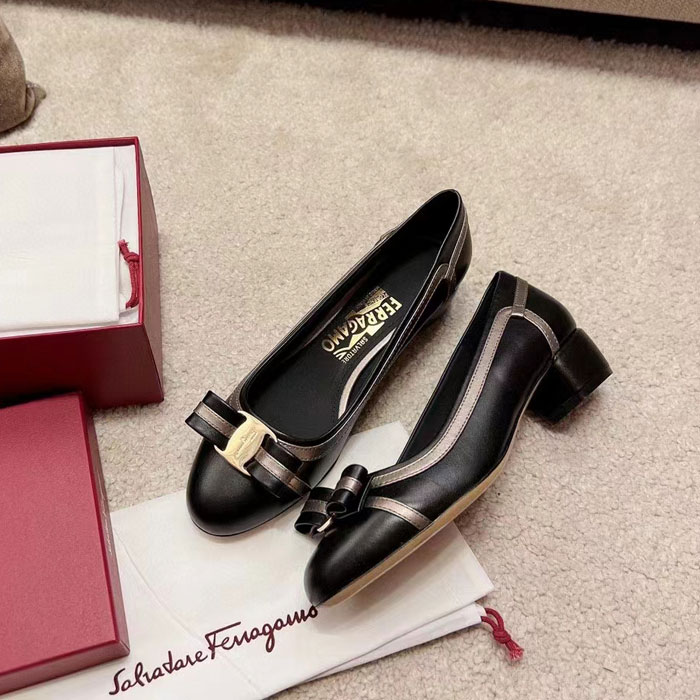 2023 Ferragamo women shoes