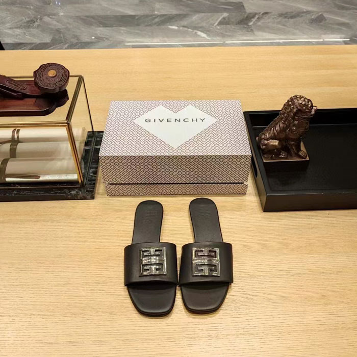 2023 Givenchy women shoes