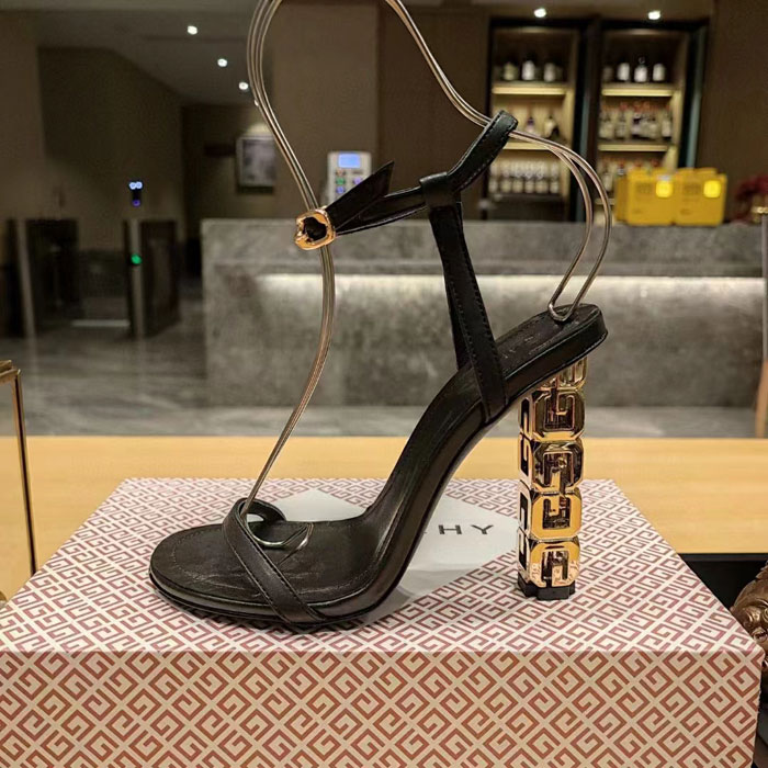 2023 Givenchy women shoes