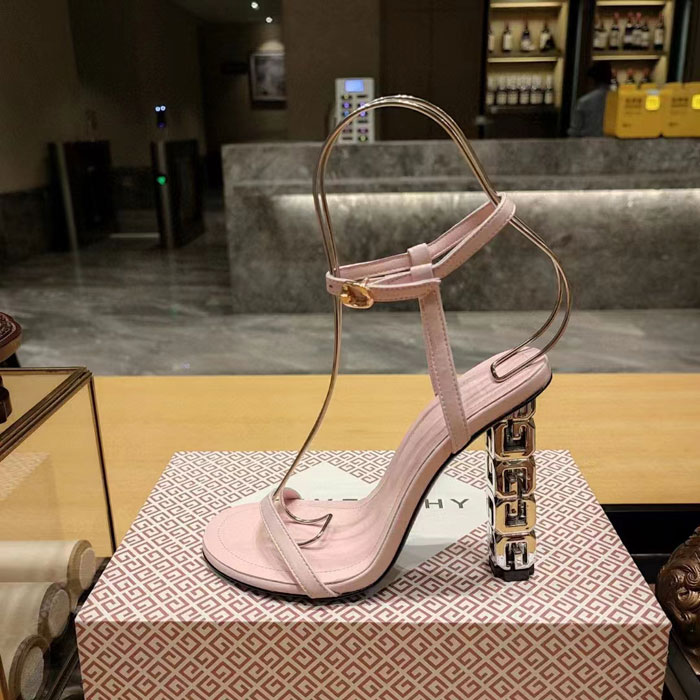 2023 Givenchy women shoes