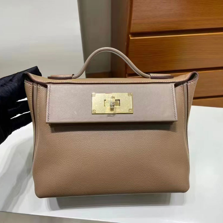 2023 Hermes Kelly