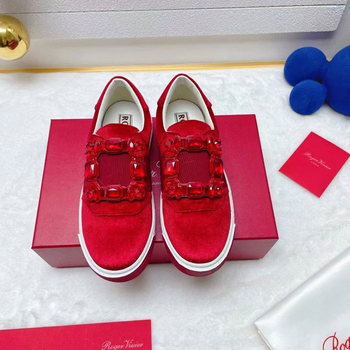 2023 Roger Vivier women shoes